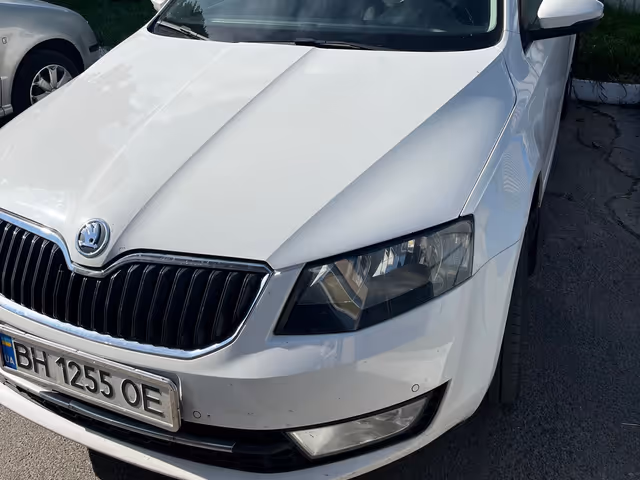 Skoda Octavia - фото 1