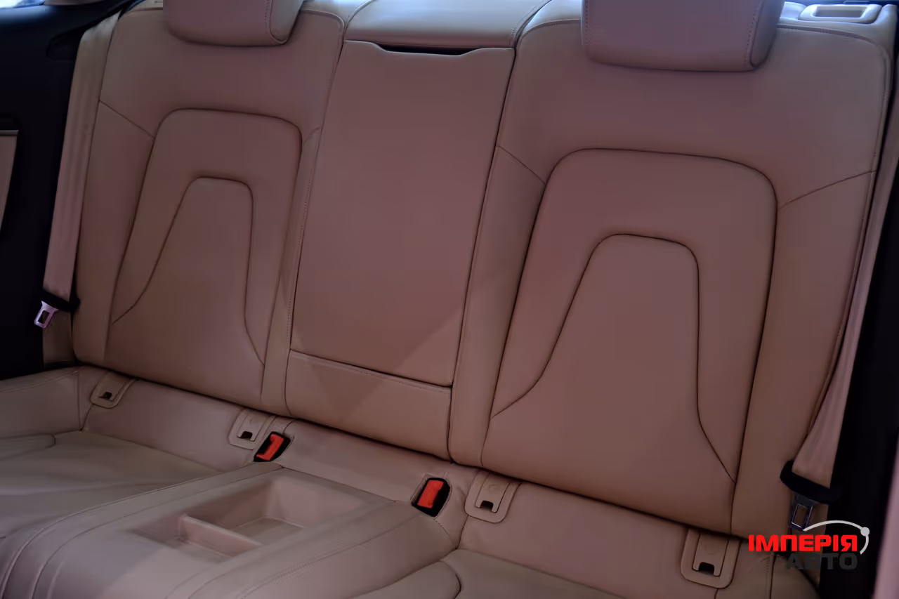 Audi A5 - фото 8