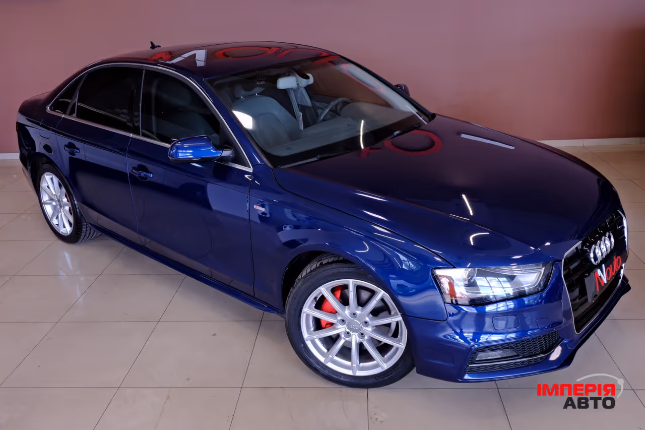 Audi A4 - фото 4