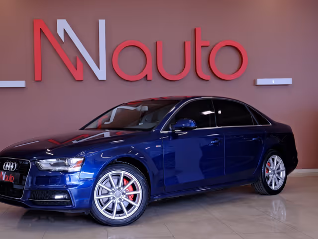 Audi A4 - фото 1
