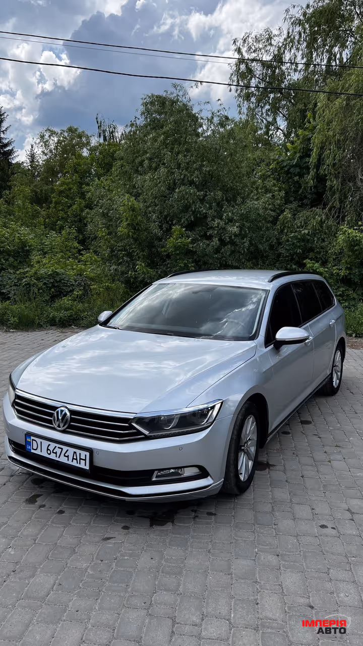 Volkswagen Passat - фото 5