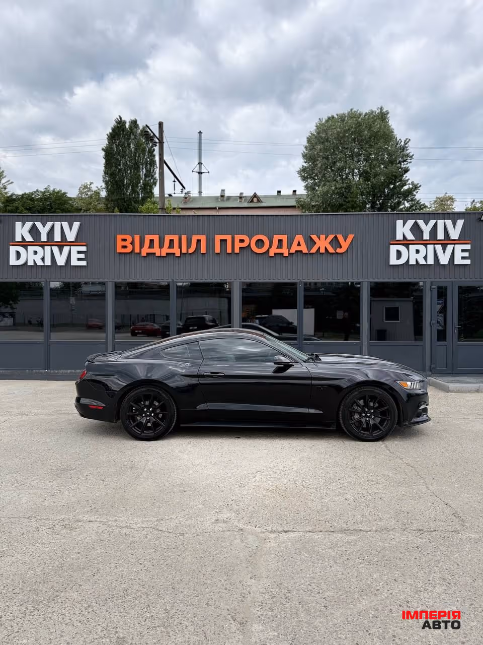 Ford Mustang - фото 2