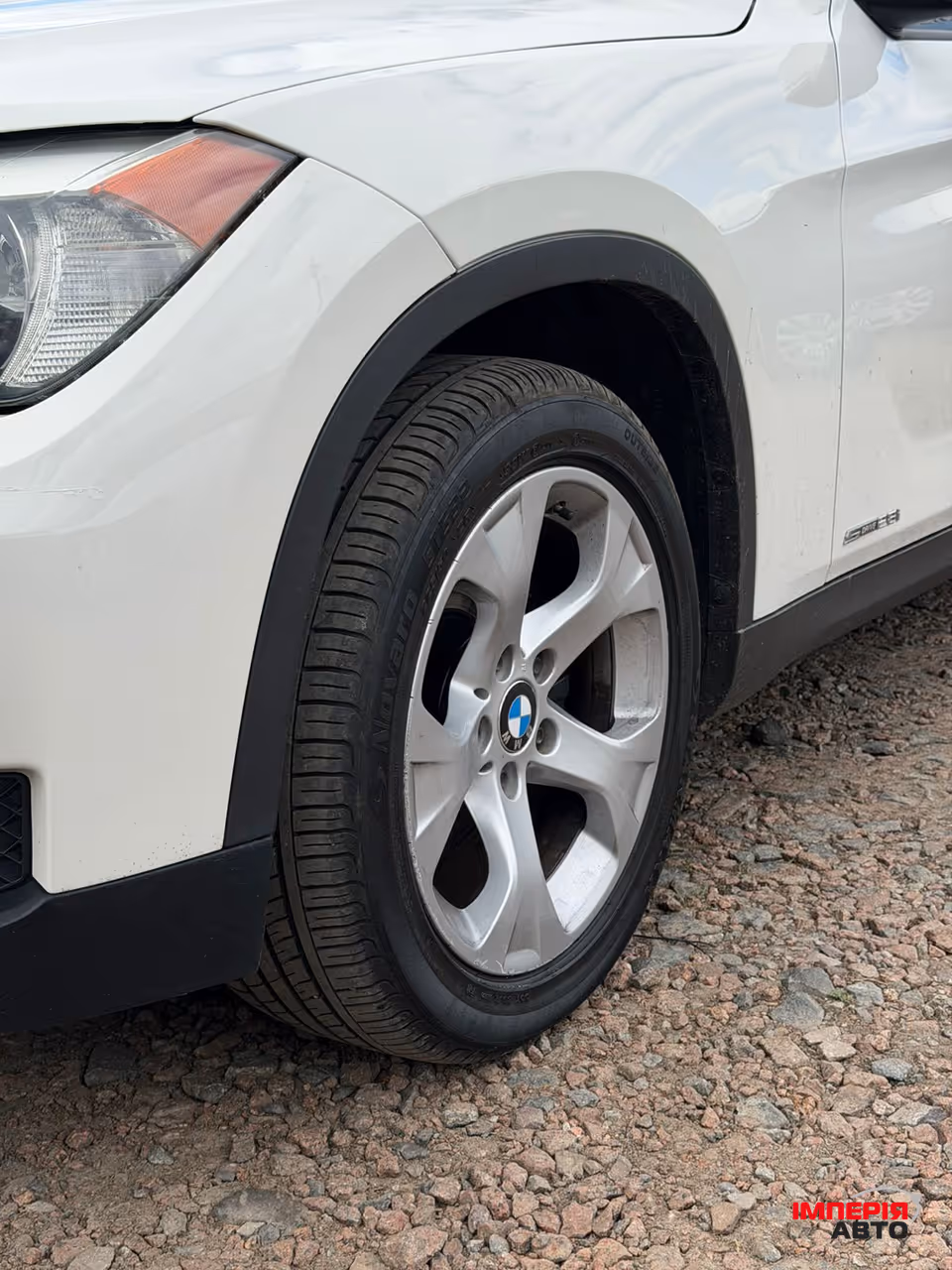 BMW X1 - фото 7