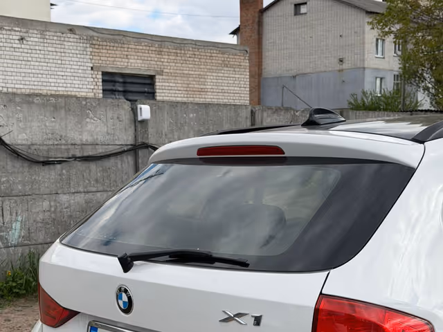 BMW X1 - фото 5