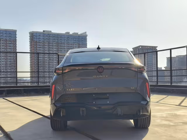 Volkswagen ID.UNYX - фото 4