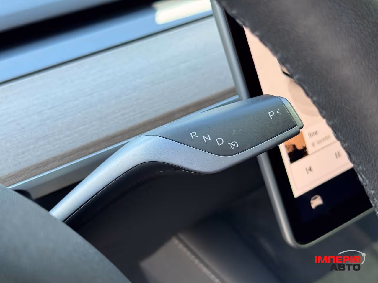 Tesla Model Y - фото 47