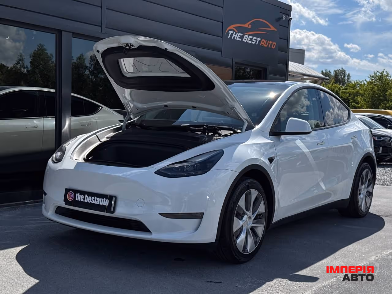 Tesla Model Y - фото 85