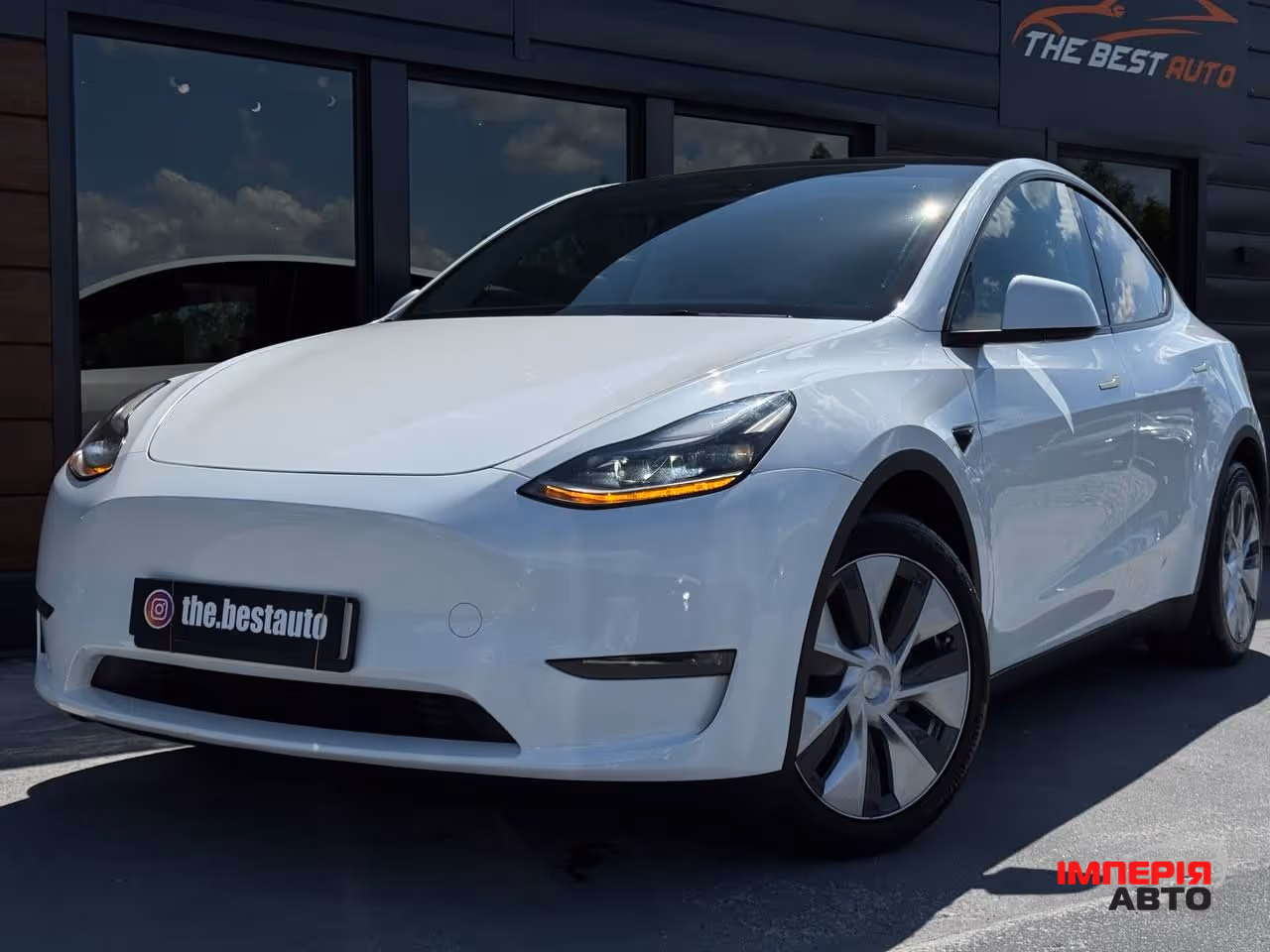 Tesla Model Y - фото 4