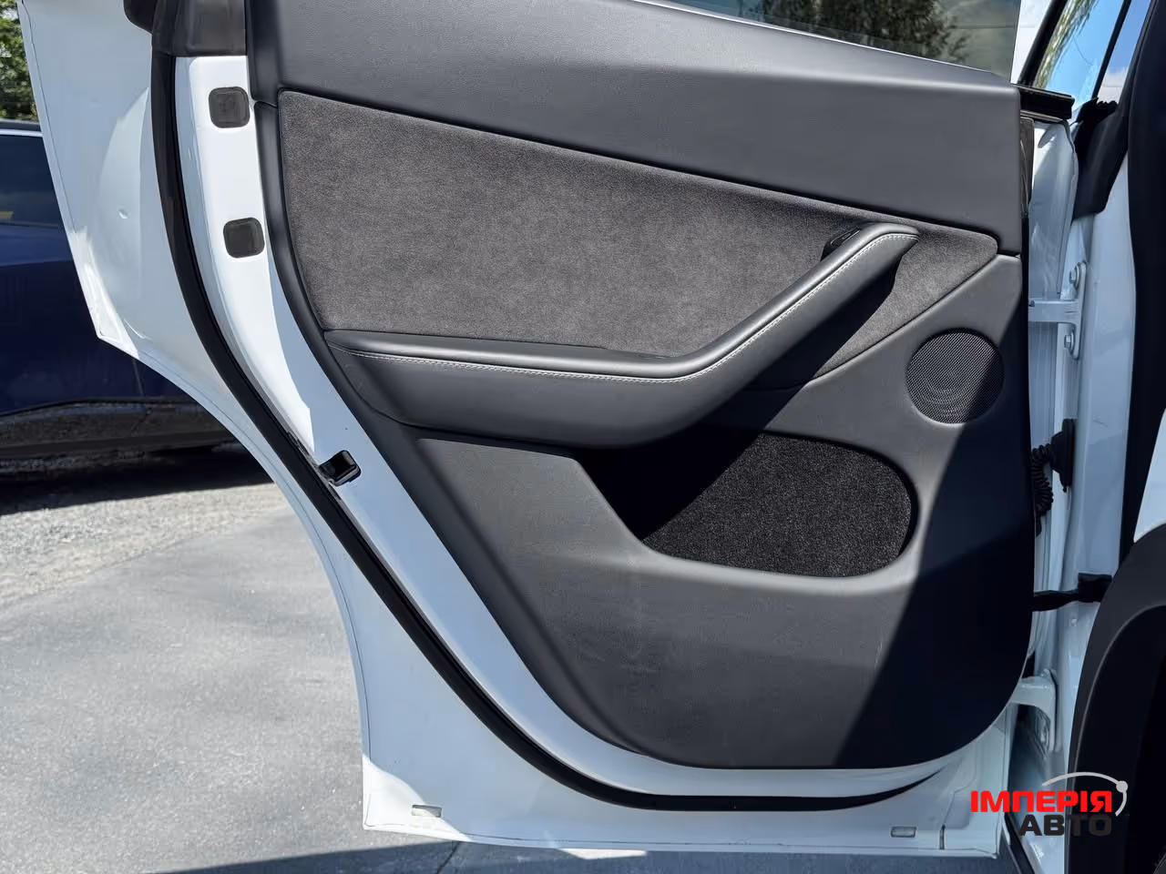 Tesla Model Y - фото 53