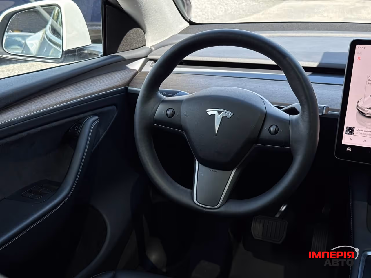 Tesla Model Y - фото 61