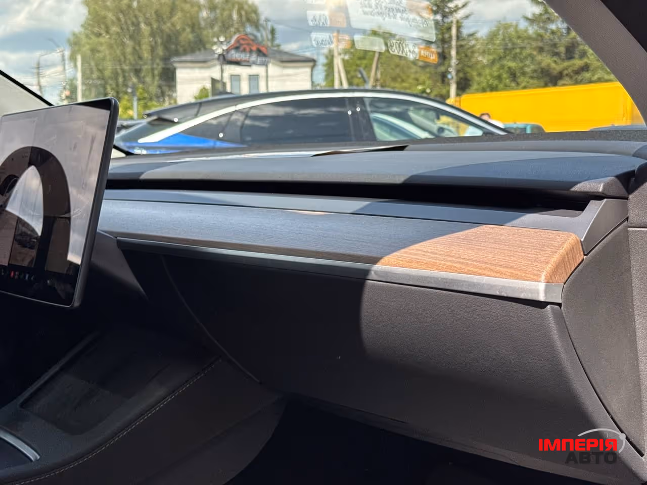 Tesla Model Y - фото 79
