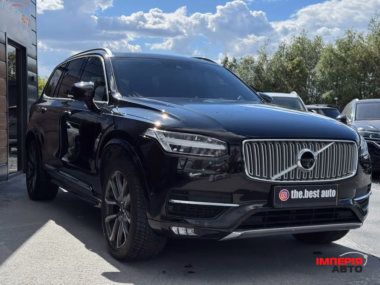 Volvo XC90 - фото 8