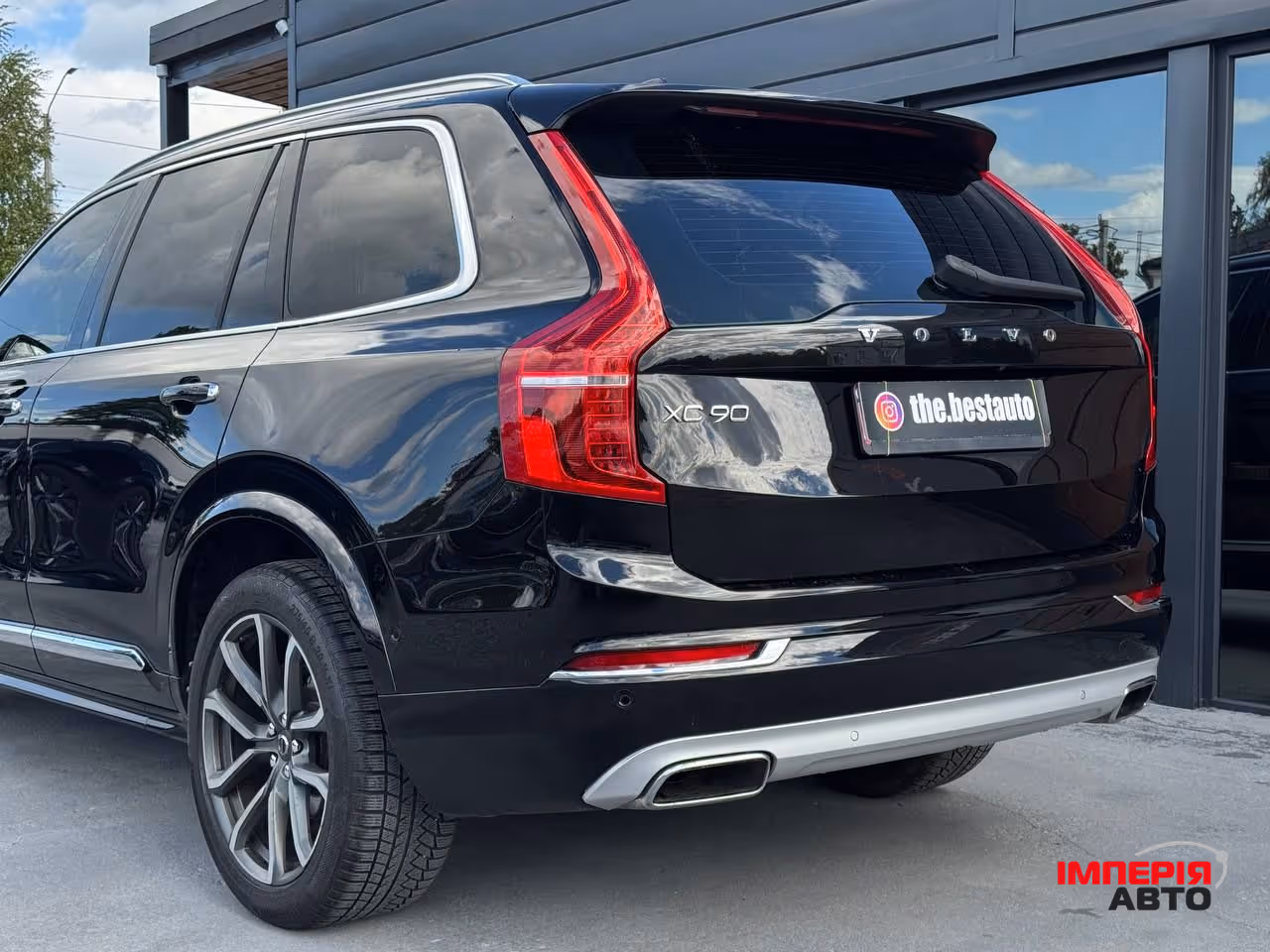 Volvo XC90 - фото 38