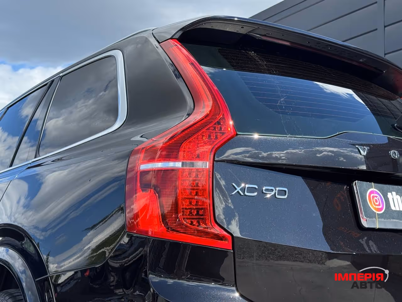 Volvo XC90 - фото 20