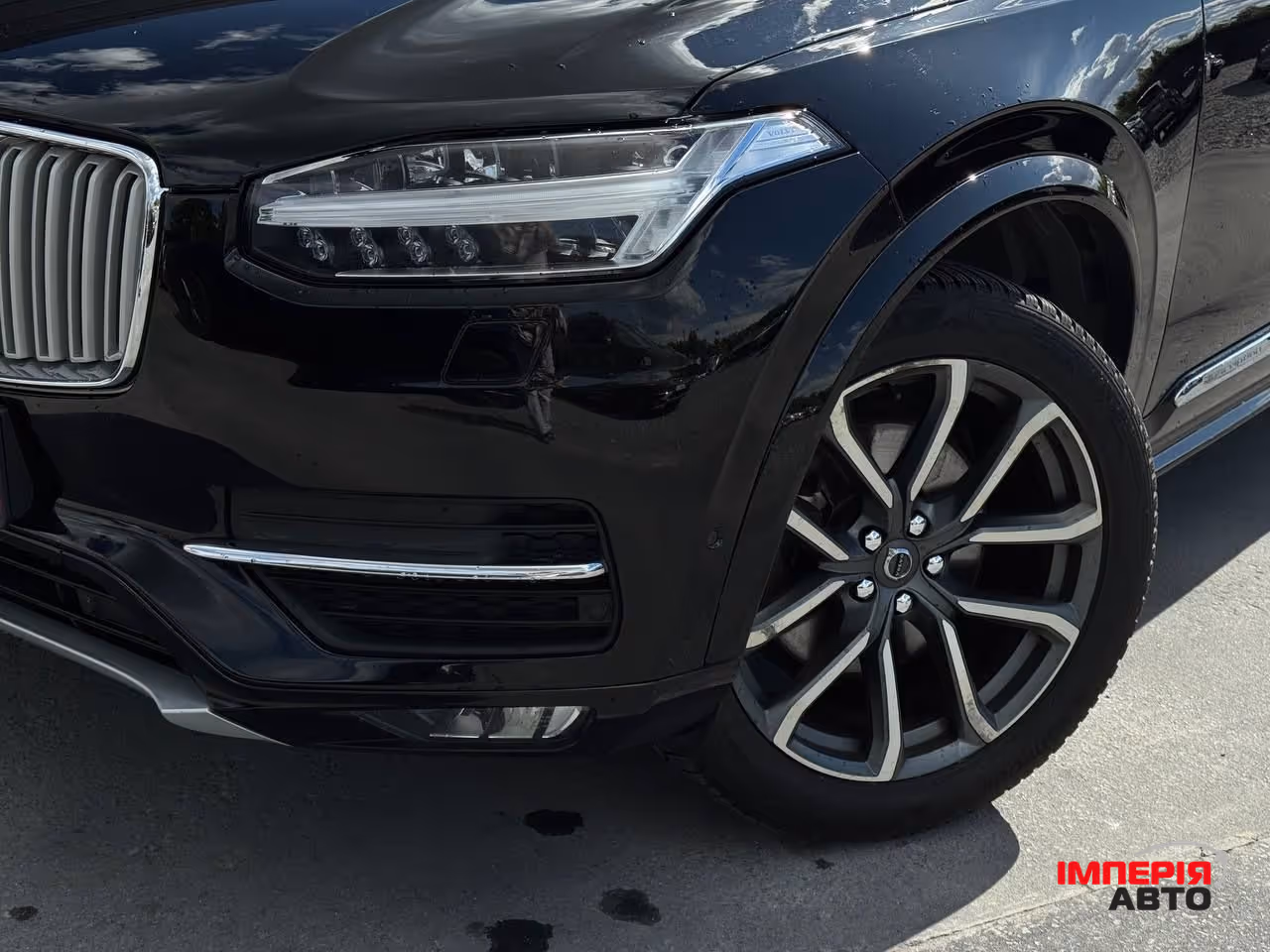 Volvo XC90 - фото 3
