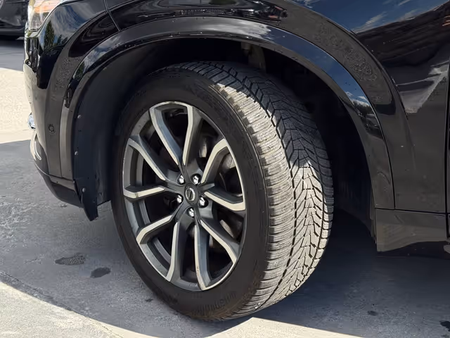 Volvo XC90 - фото 5