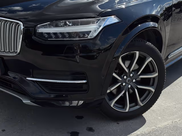 Volvo XC90 - фото 3