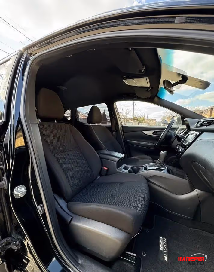 Nissan Rogue Sport - фото 15