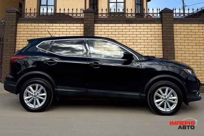 Nissan Rogue Sport - фото 7