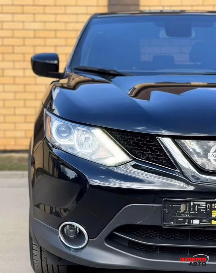 Nissan Rogue Sport - фото 2