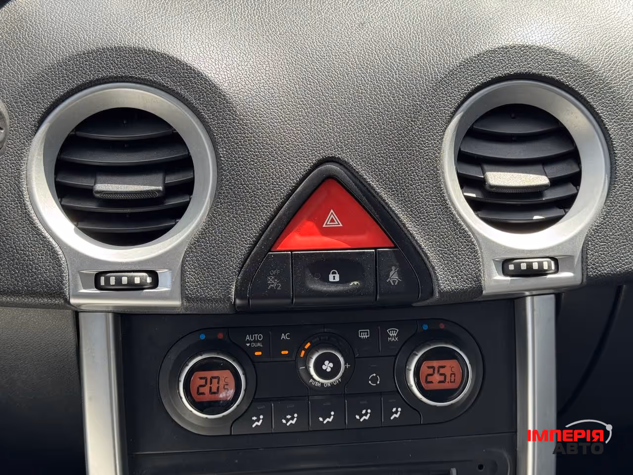 Renault Koleos - фото 41