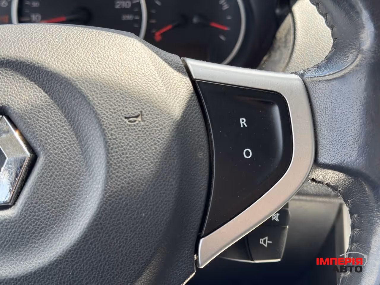 Renault Koleos - фото 37