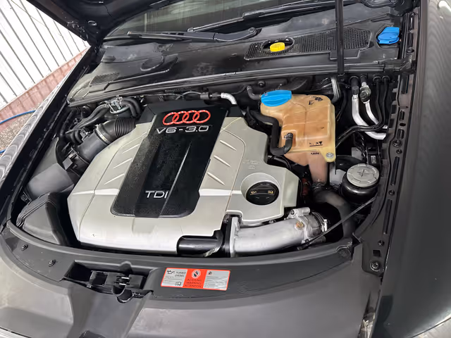 Audi A6 - фото 4