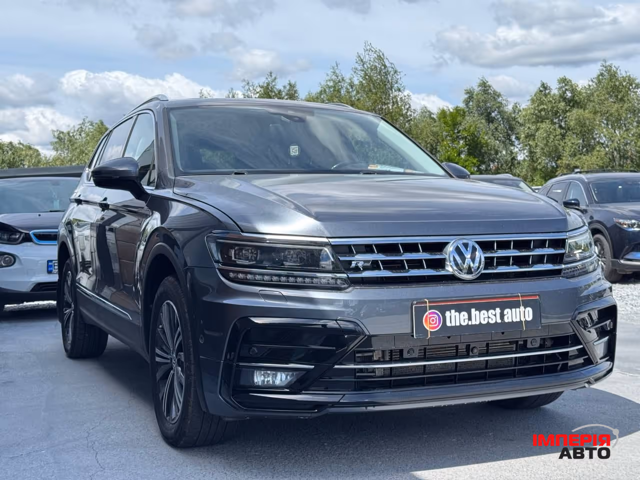 Volkswagen Tiguan - фото 7