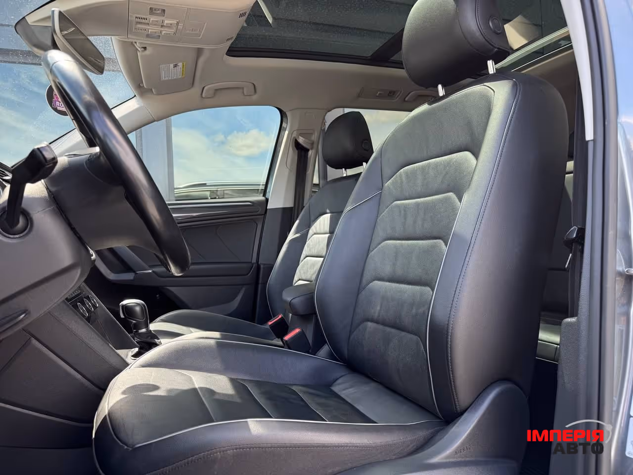 Volkswagen Tiguan - фото 24