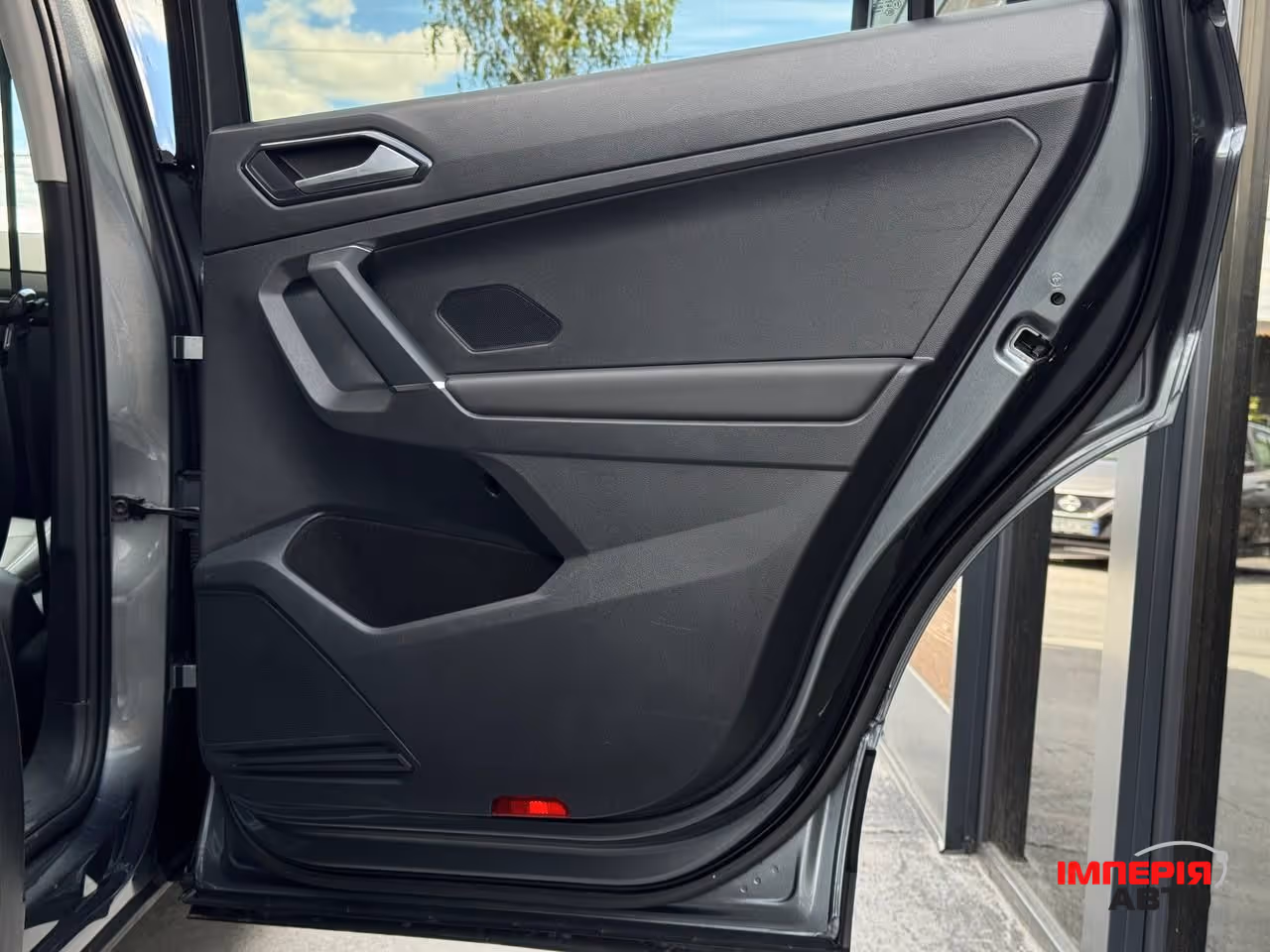 Volkswagen Tiguan - фото 70