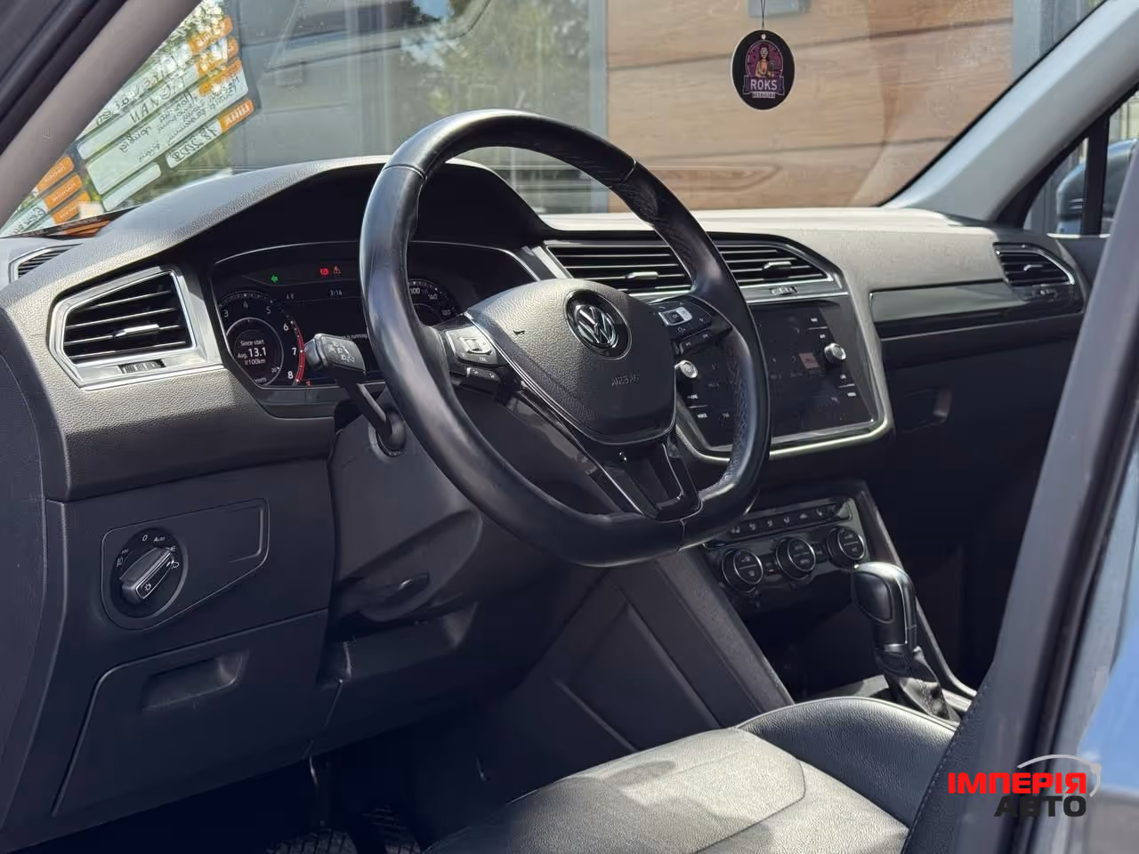 Volkswagen Tiguan - фото 31