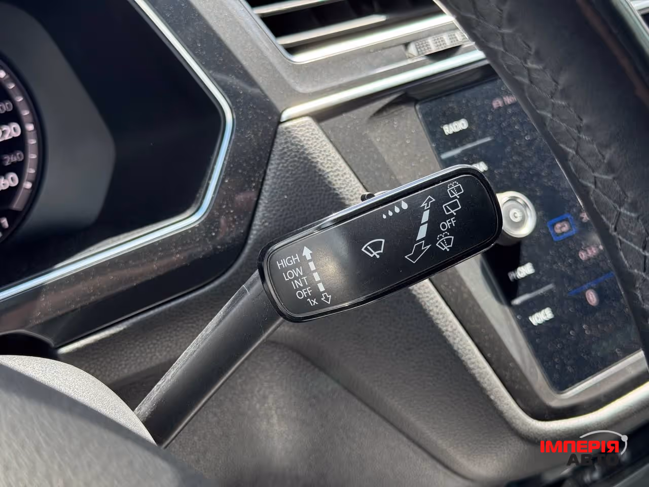 Volkswagen Tiguan - фото 43