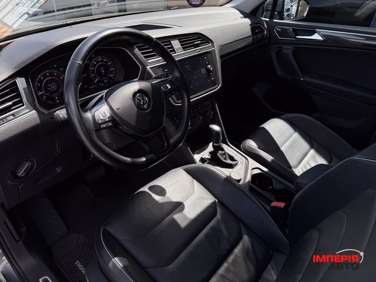 Volkswagen Tiguan - фото 33
