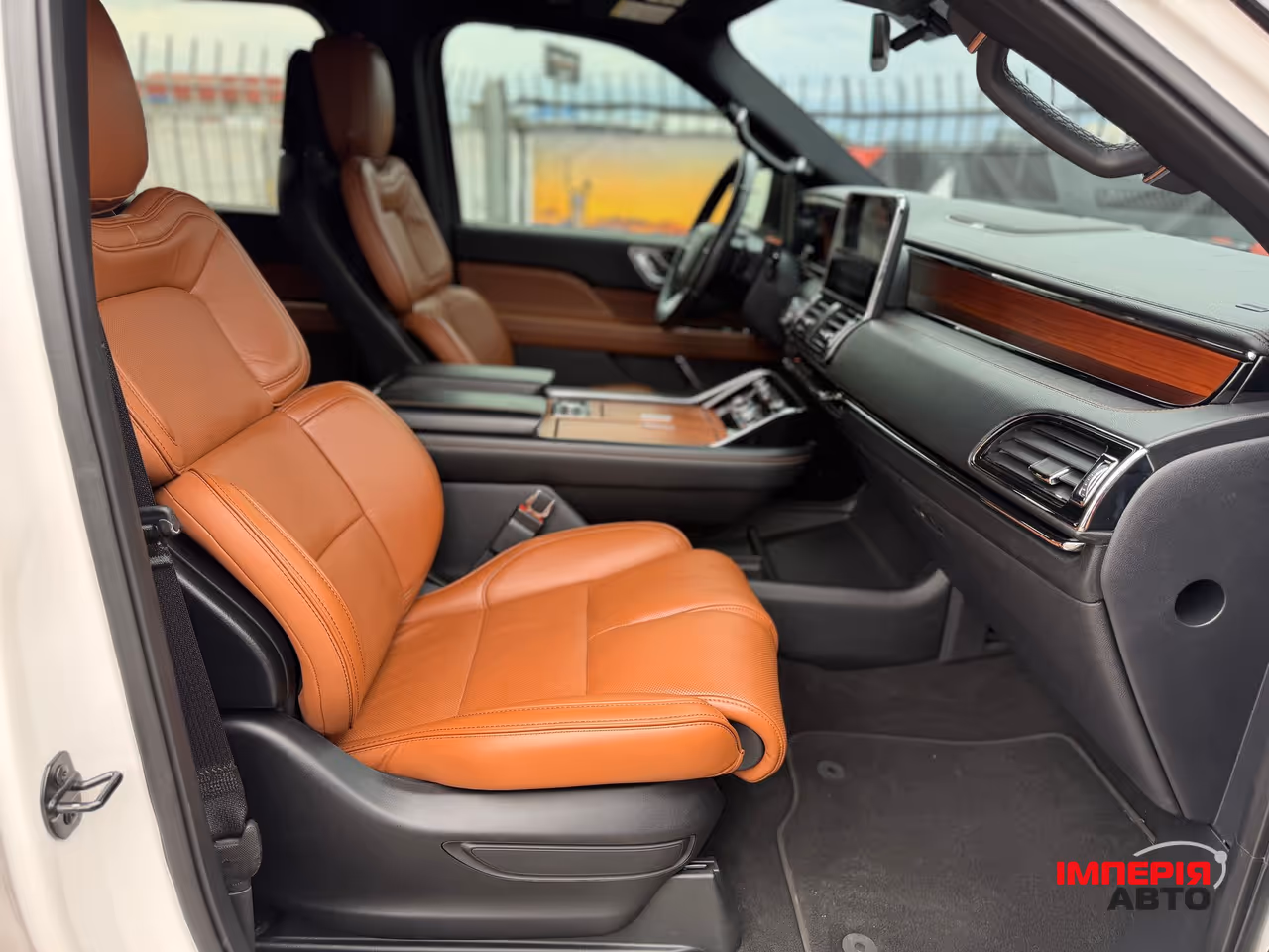 Lincoln Navigator - фото 17
