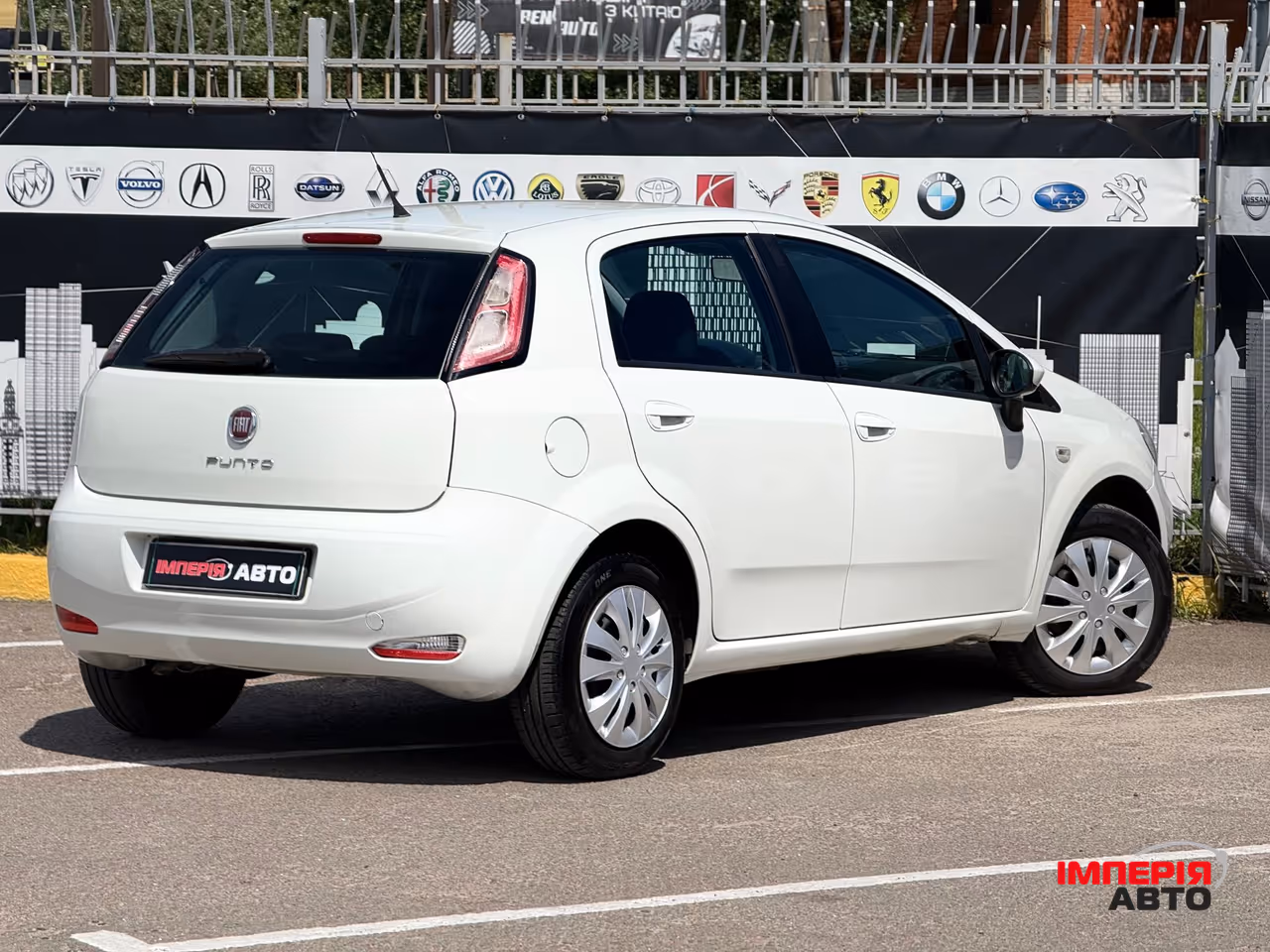 Fiat Punto - фото 10