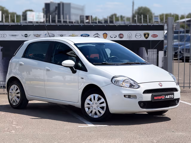 Fiat Punto - фото 2
