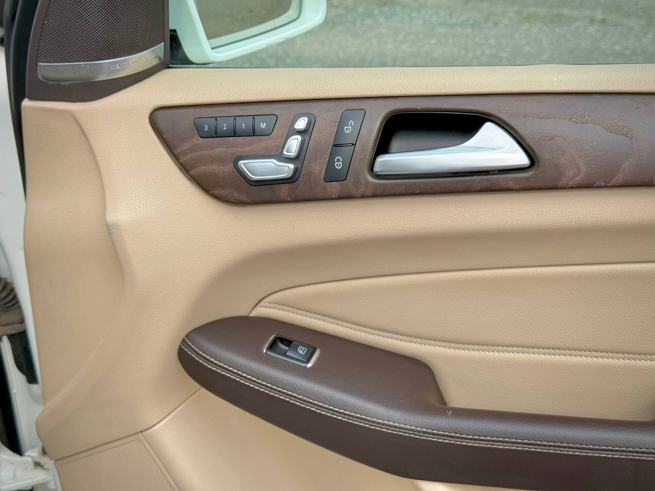 Mercedes-Benz GLS - фото 38