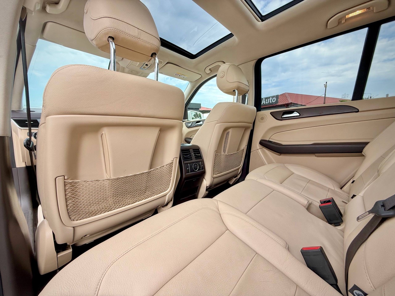 Mercedes-Benz GLS - фото 34