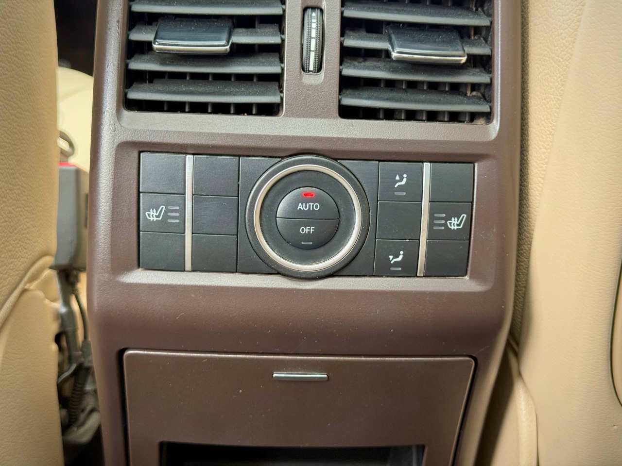 Mercedes-Benz GLS - фото 45