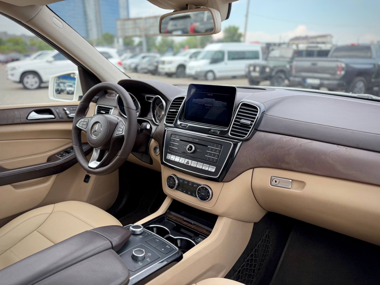 Mercedes-Benz GLS - фото 61