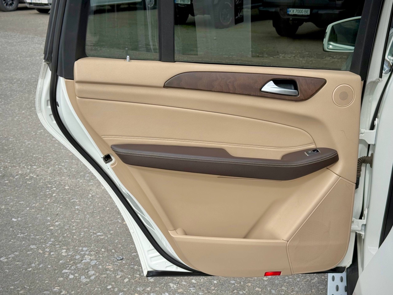 Mercedes-Benz GLS - фото 44