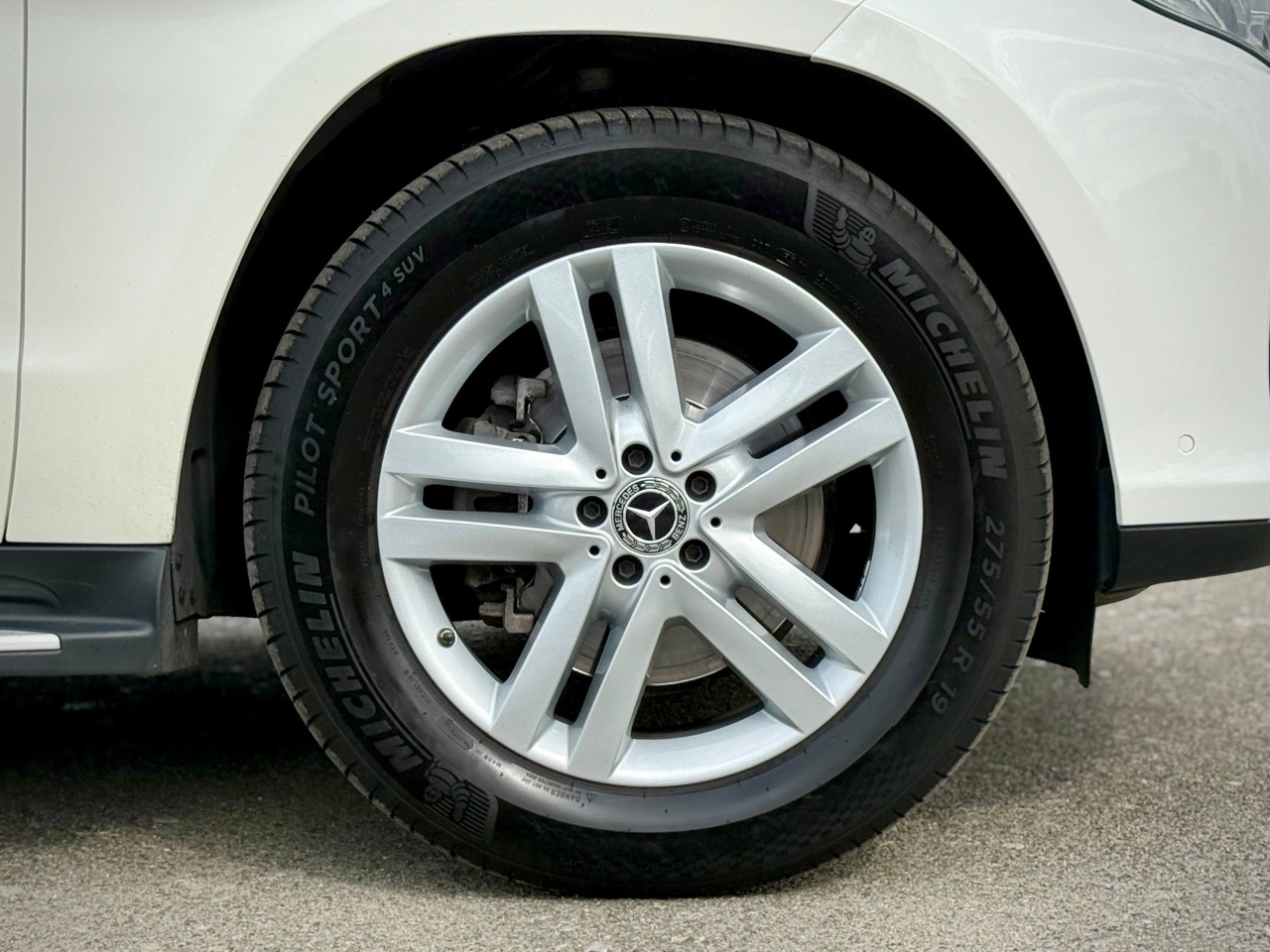 Mercedes-Benz GLS - фото 20