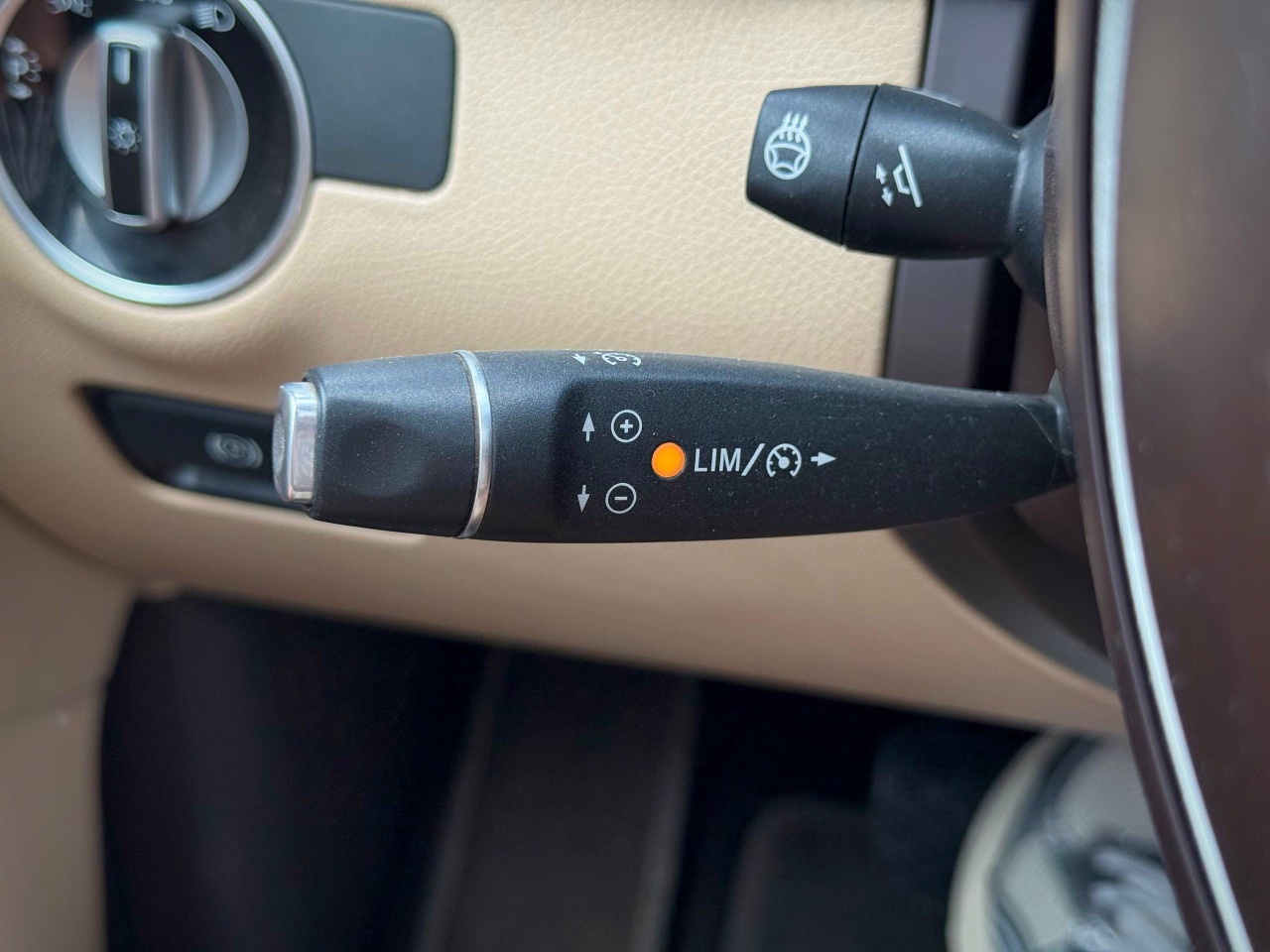 Mercedes-Benz GLS - фото 33