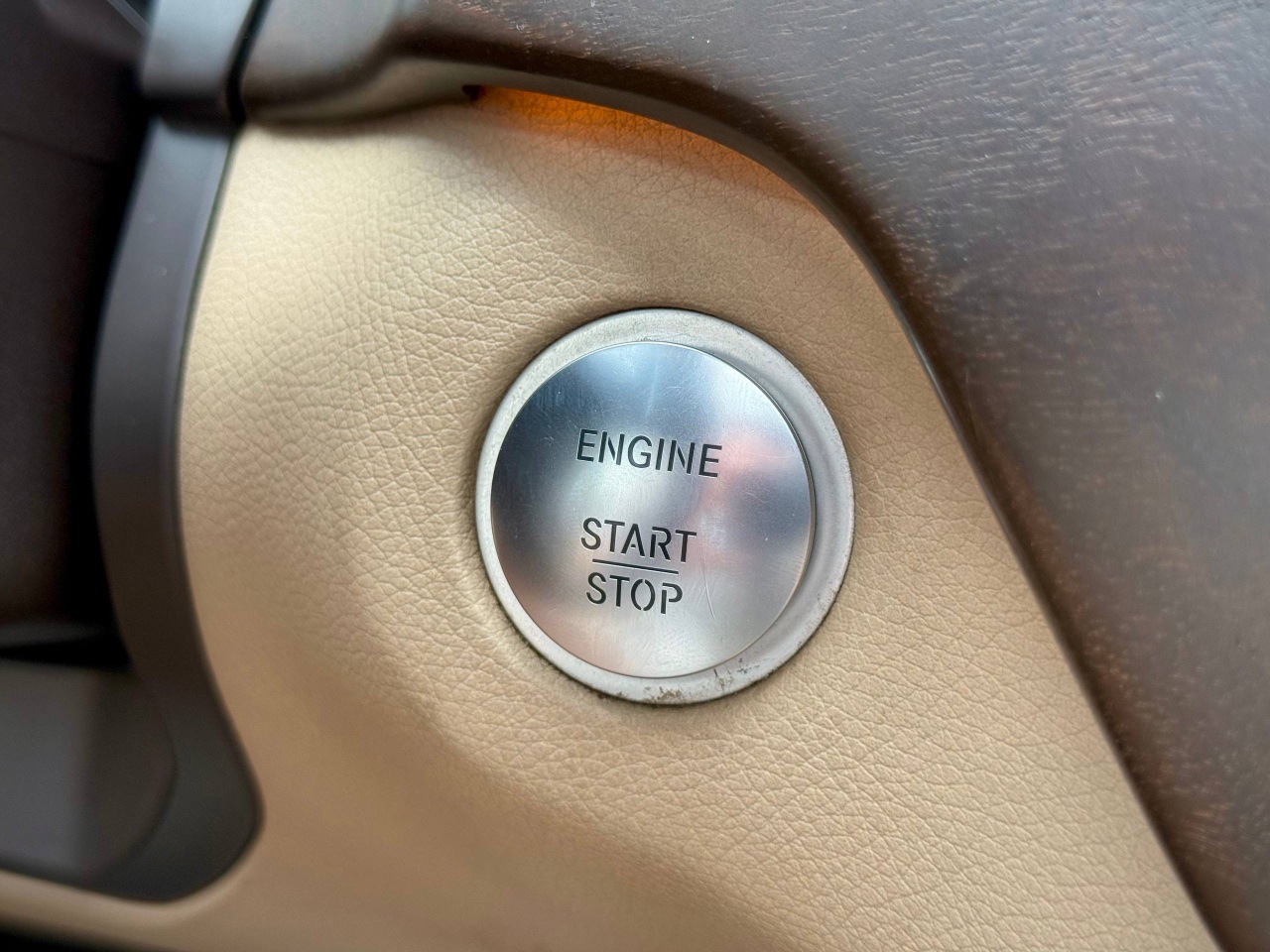 Mercedes-Benz GLS - фото 39