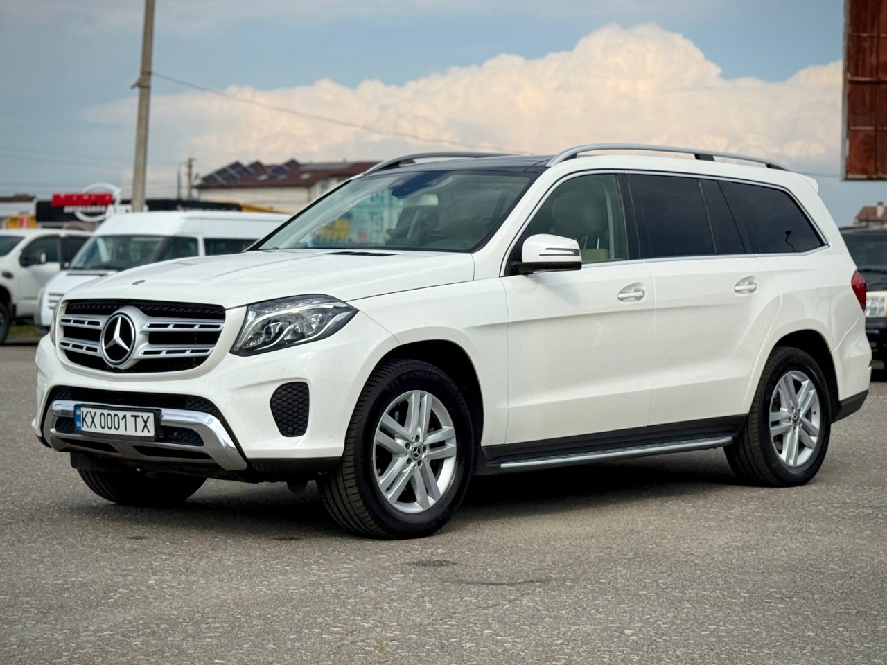 Mercedes-Benz GLS - фото 25