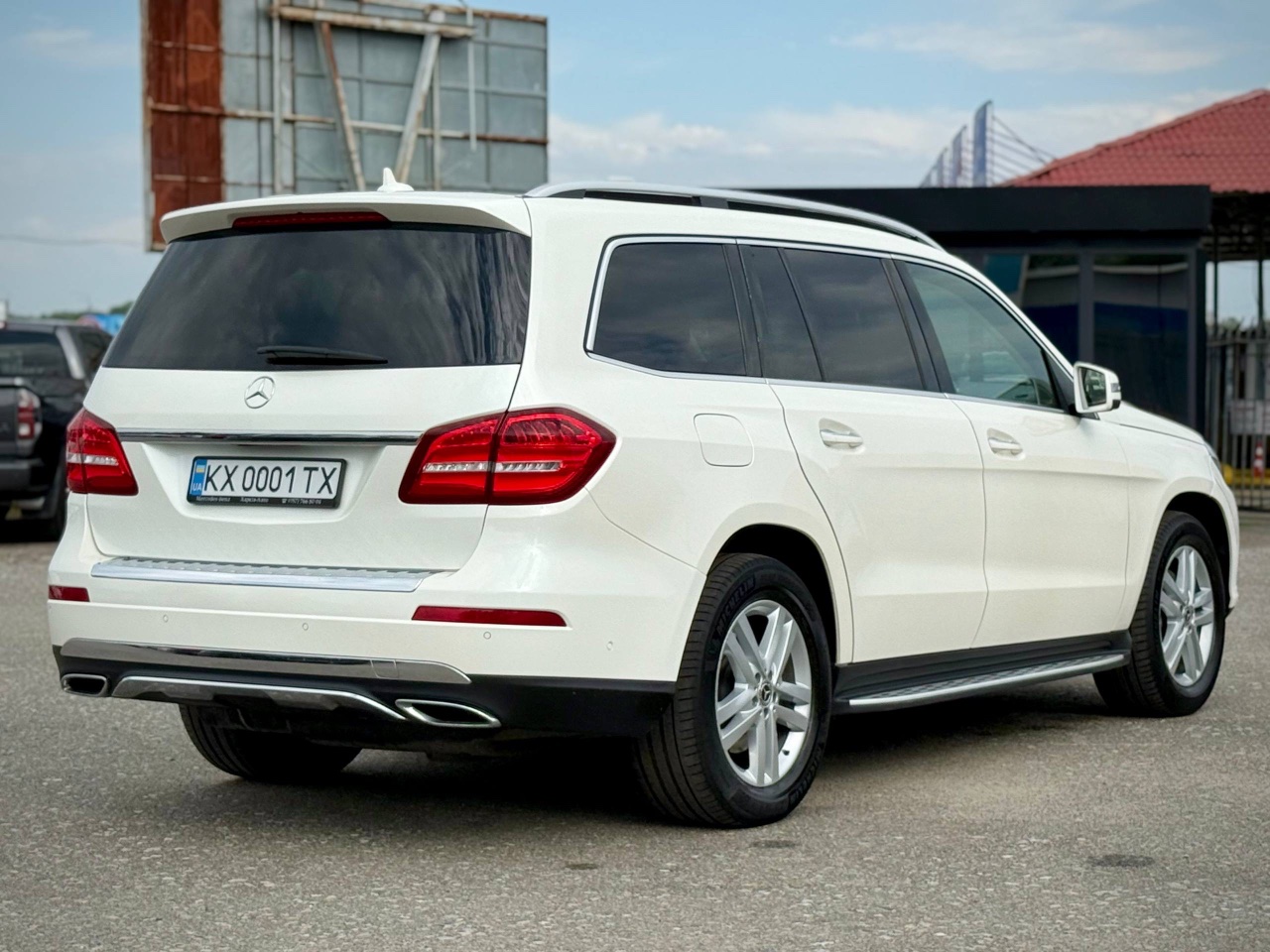 Mercedes-Benz GLS - фото 7