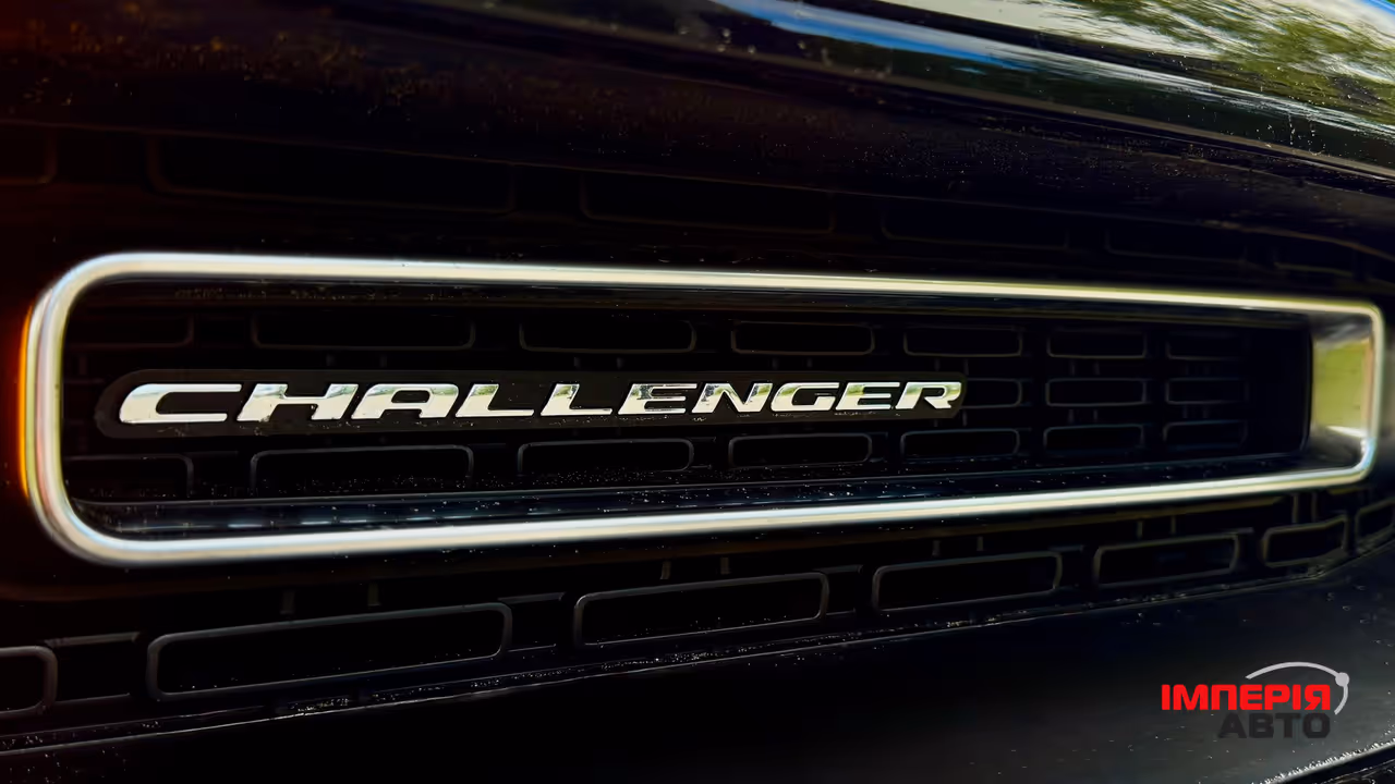 Dodge Challenger - фото 22