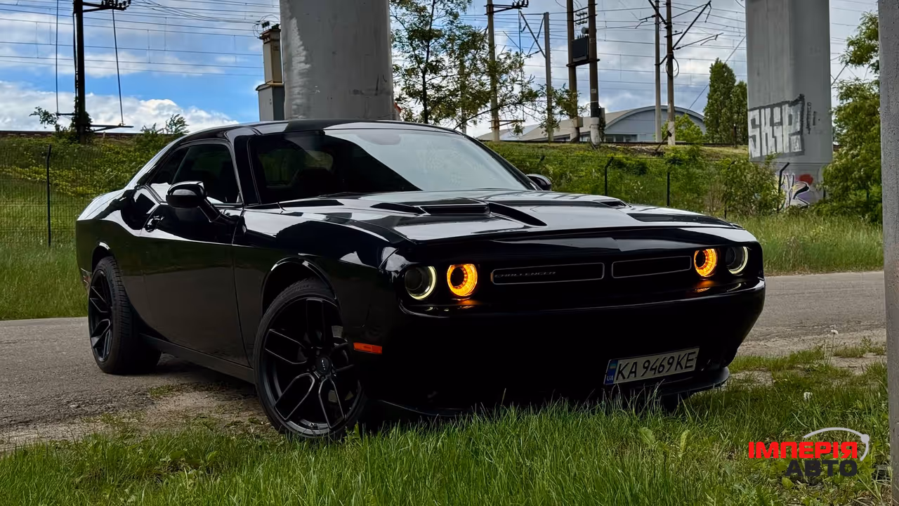Dodge Challenger - фото 19