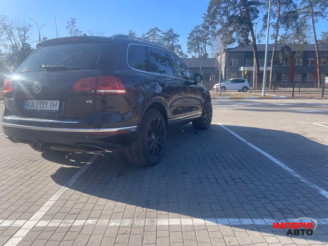 Volkswagen Touareg - фото 7