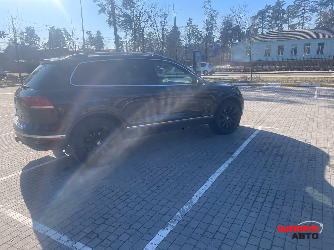 Volkswagen Touareg - фото 10